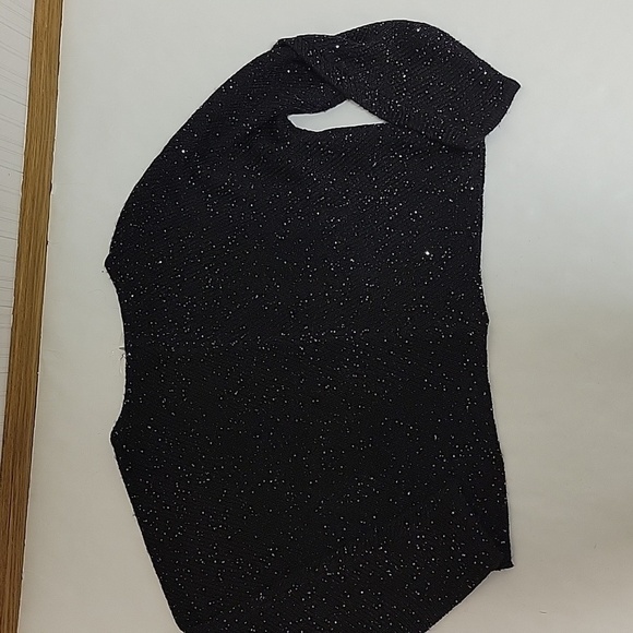 Design History oversize black sweater with sequins women's size small. New - Picture 3 of 4